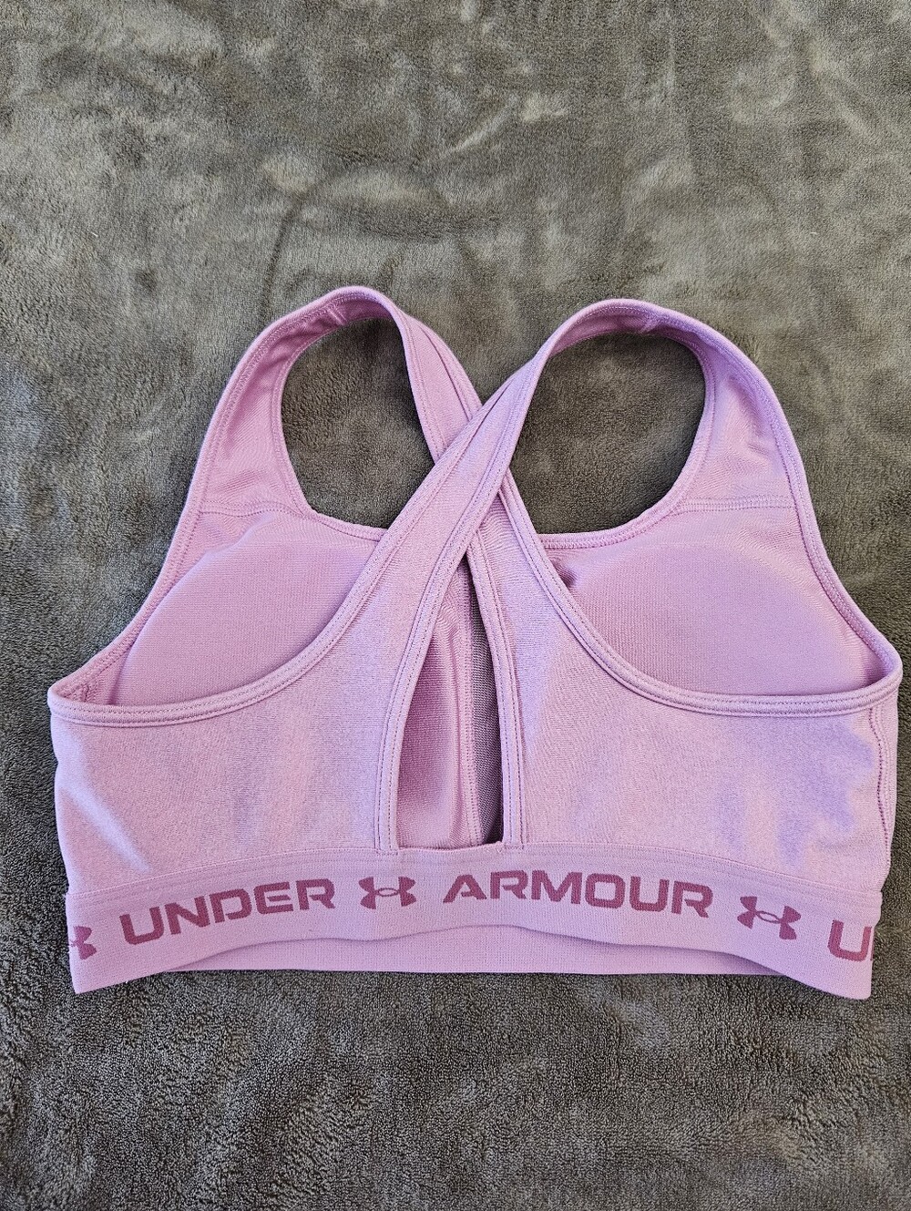 Under Armour Light Pink Crisscross Back Sports Bra Size M